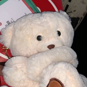 Meet your Posher, Fanny